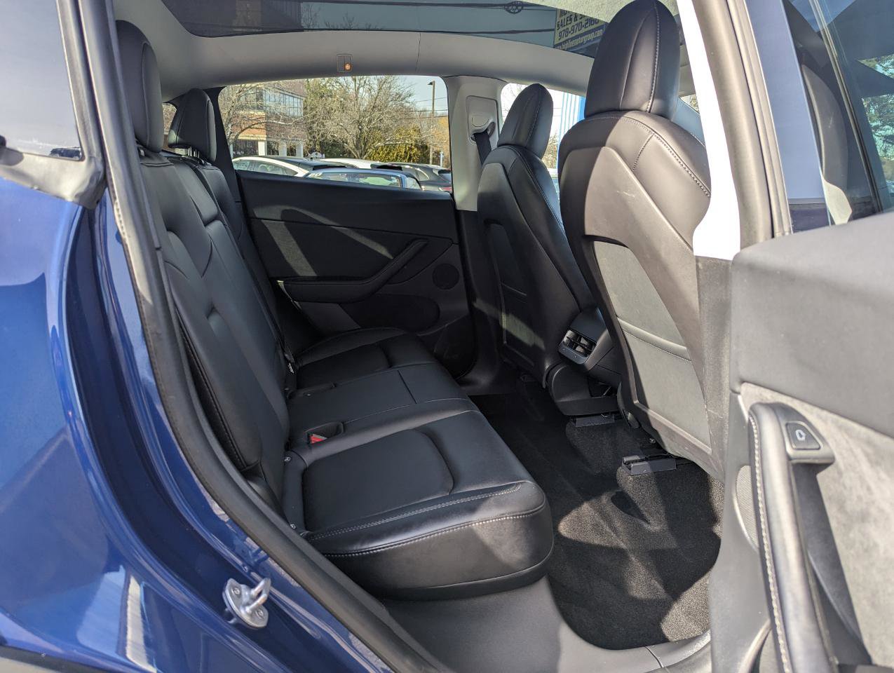 Used 2021 Tesla Model Y Long Range image 33
