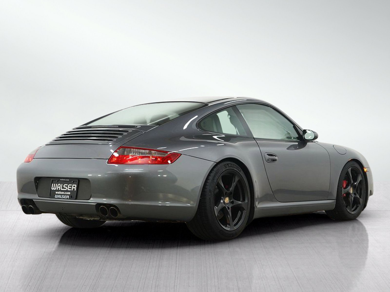Used 2005 Porsche 911 Carrera S RWD image 6