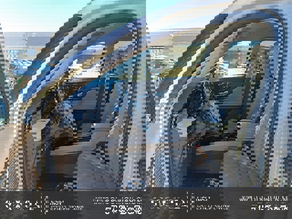 Certified 2022 Lincoln Corsair AWD w/ Equipment Group 101A image 13