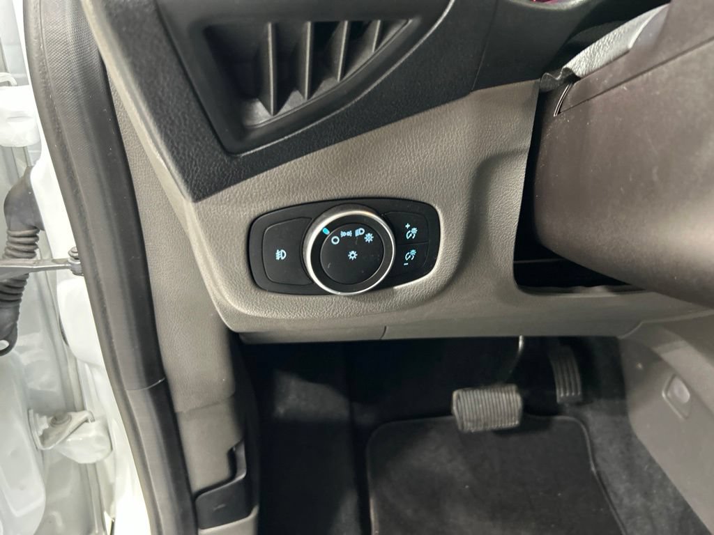 Certified 2020 Ford Transit Connect XLT FWD image 14
