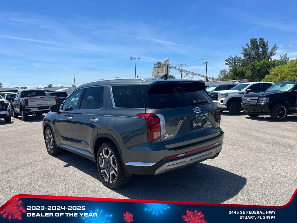 Used 2024 Hyundai Palisade Limited AWD/4WD image 5