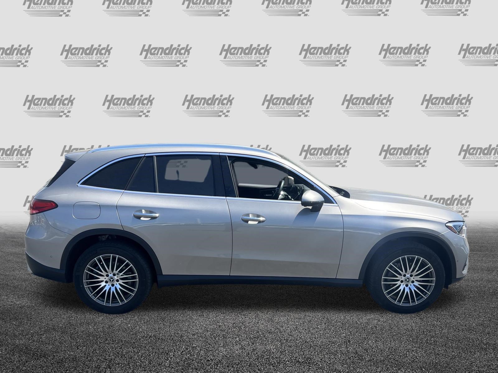 Certified 2024 Mercedes-Benz GLC 300 4MATIC image 11