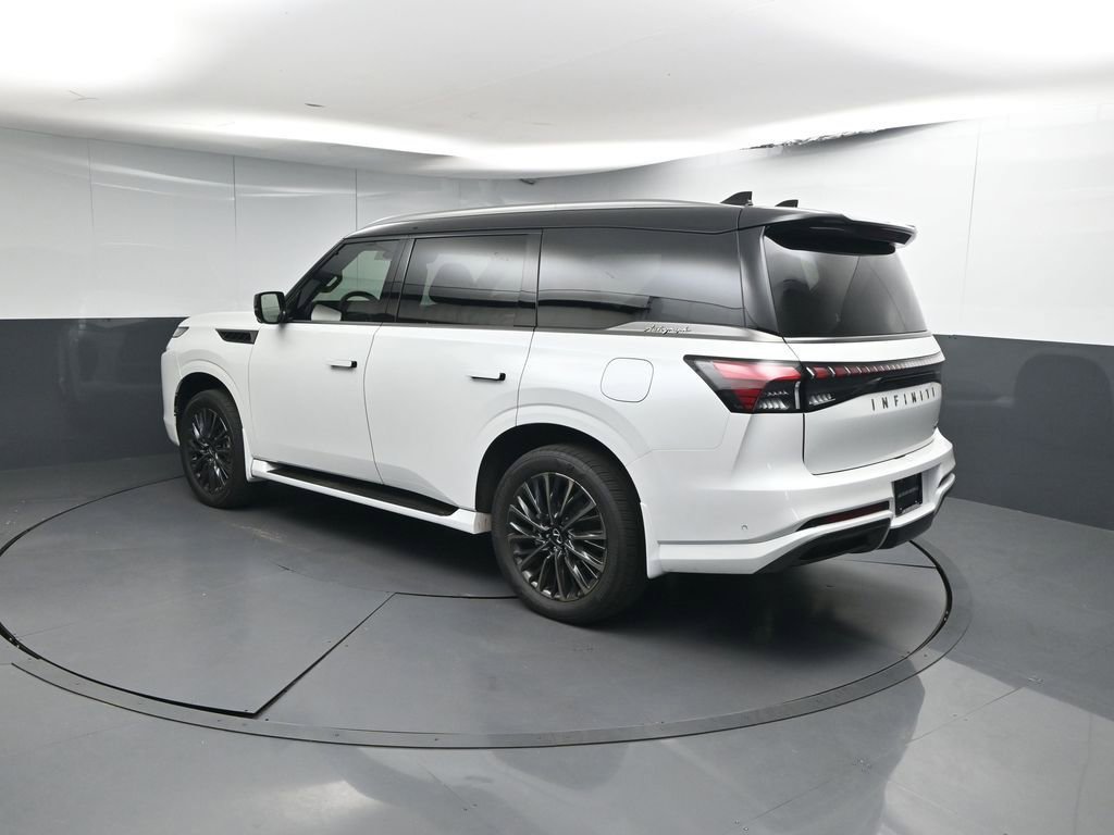 Used 2026 INFINITI QX80 Autograph w/ Premium Cargo Package AWD/4WD image 3