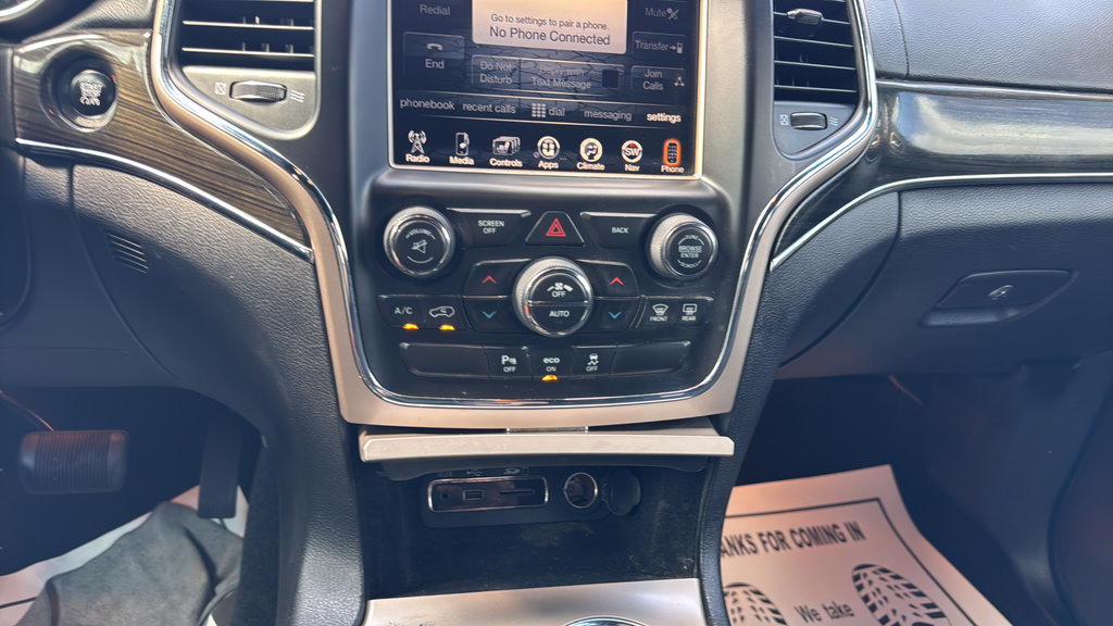 Used 2014 Jeep Grand Cherokee Overland AWD/4WD image 27
