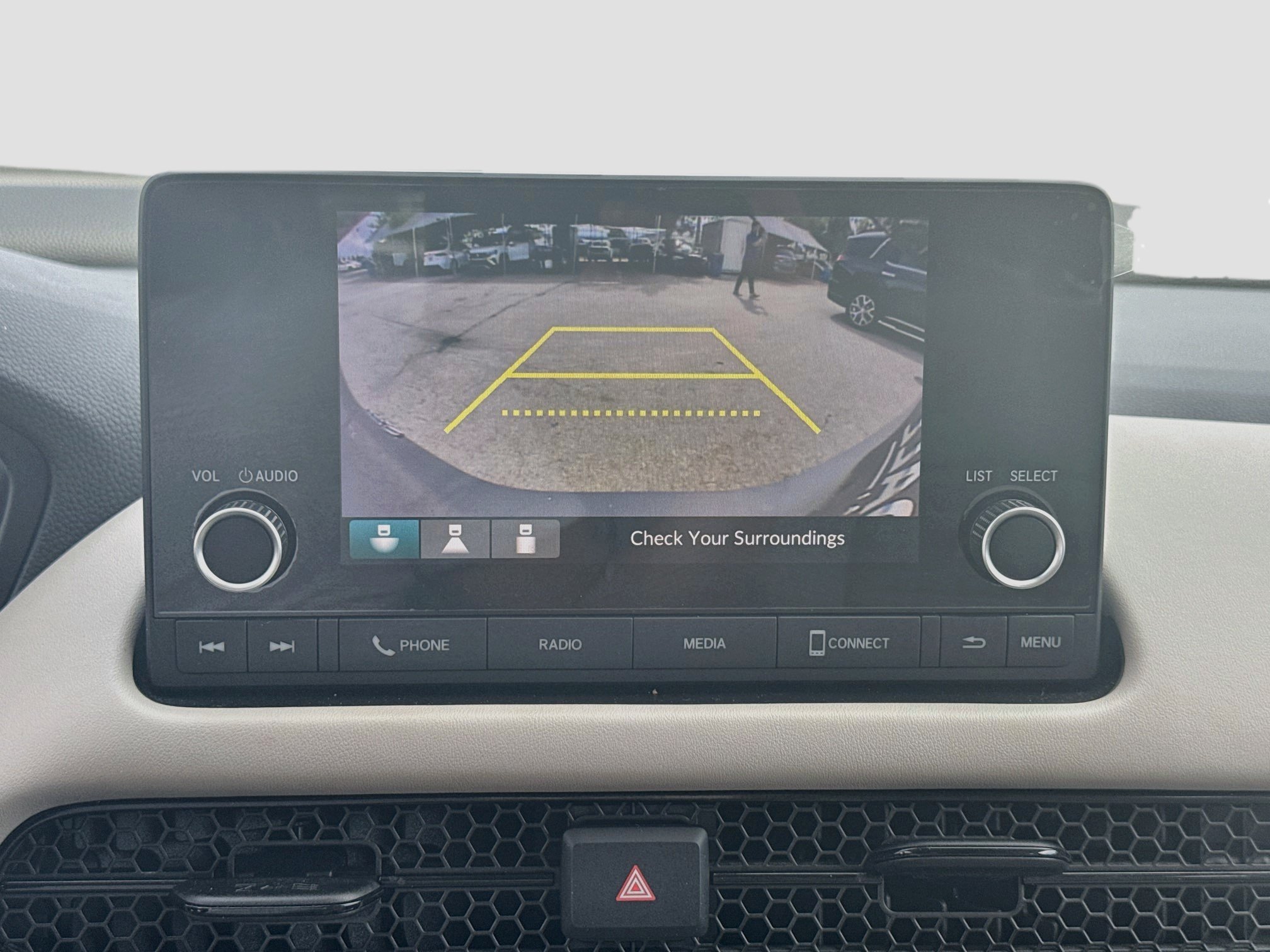 Used 2023 Honda HR-V LX image 11
