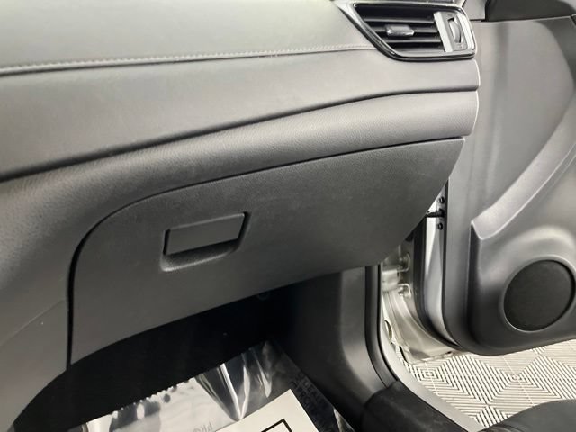 Used 2019 Nissan Rogue SV w/ Sun & Sound Touring Package FWD image 36