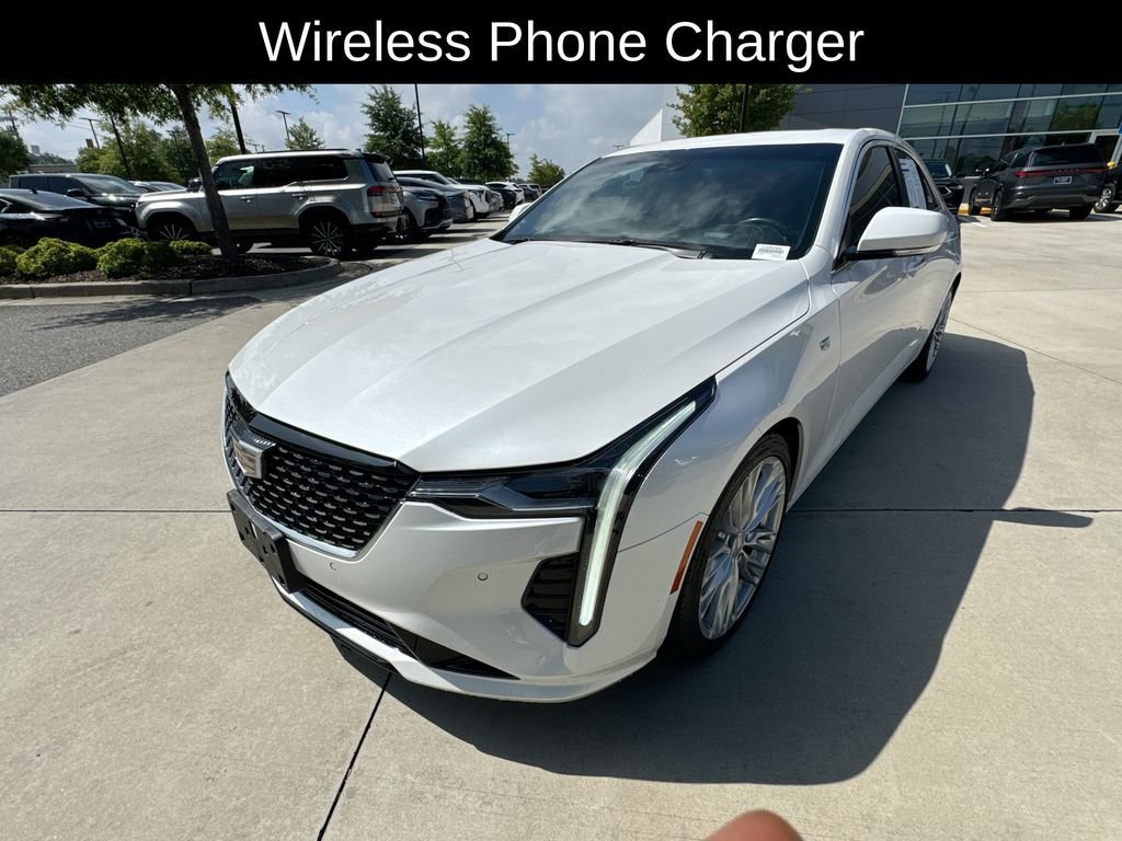 Used 2024 Cadillac CT4 Premium Luxury RWD image 5