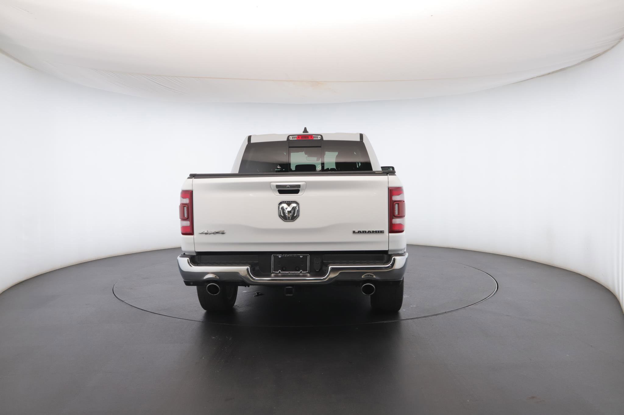 Used 2022 RAM 1500 Laramie AWD/4WD image 29