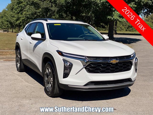 Used 2026 Chevrolet Trax LT w/ Sunroof Package FWD image 1