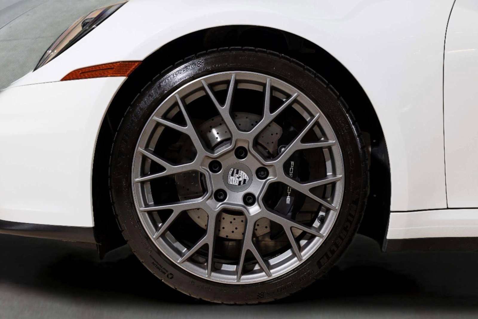 Used 2025 Porsche 911 Carrera image 11