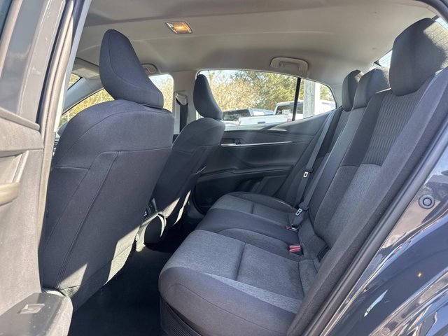 Used 2025 Toyota Camry LE image 12