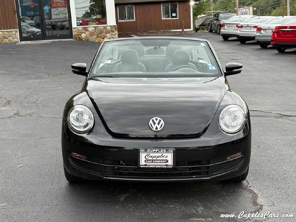 Used 2014 Volkswagen Beetle 1.8T image 35