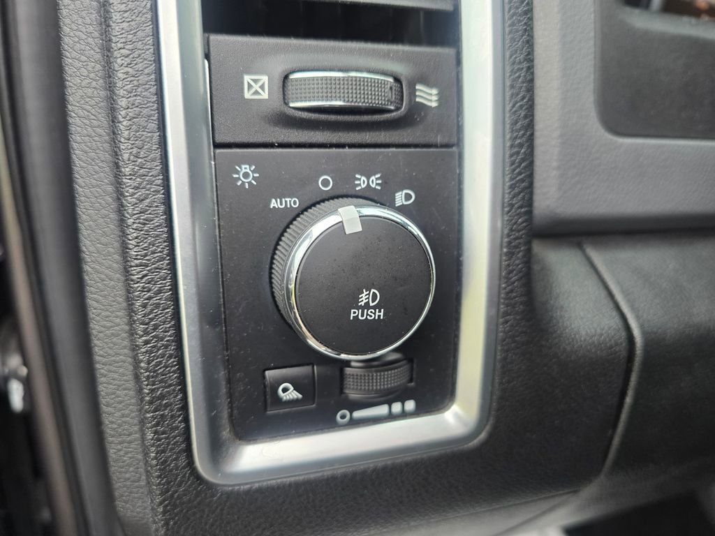 Used 2016 RAM 1500 Big Horn image 12