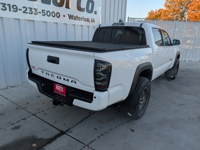 Used 2023 Toyota Tacoma TRD Off-Road image 25