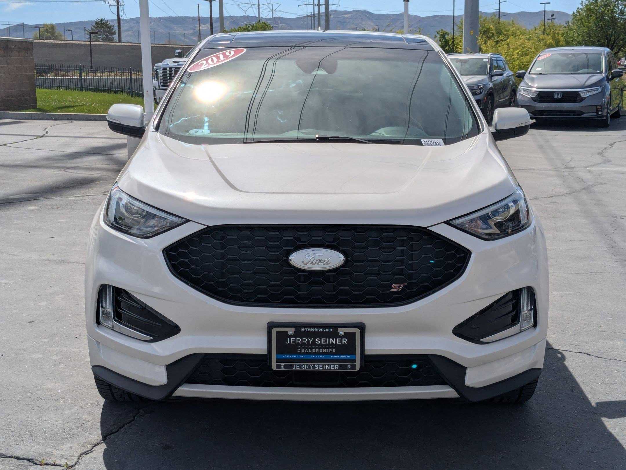 Used 2019 Ford Edge ST w/ Convenience Package AWD/4WD image 8