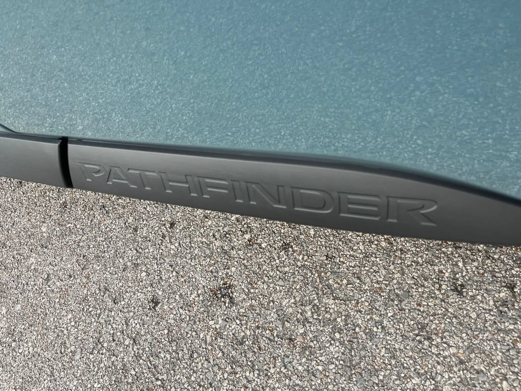 New 2026 Nissan Pathfinder SL FWD image 33