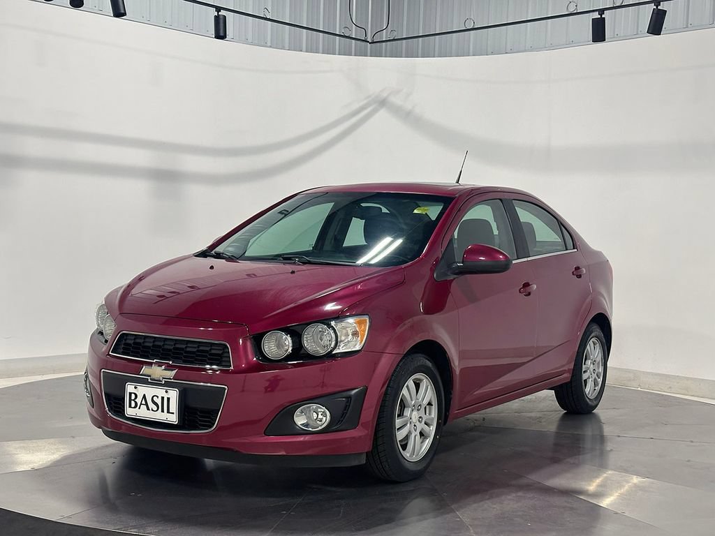 Used 2014 Chevrolet Sonic LT w/ LT Promotional Package FWD image 8