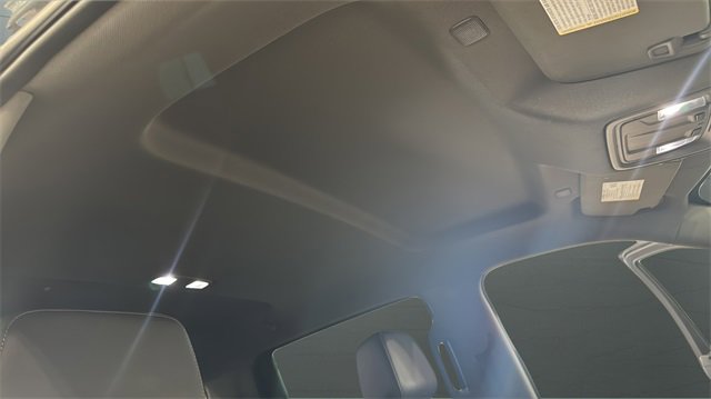 Used 2020 Chevrolet Silverado 1500 LTZ image 34