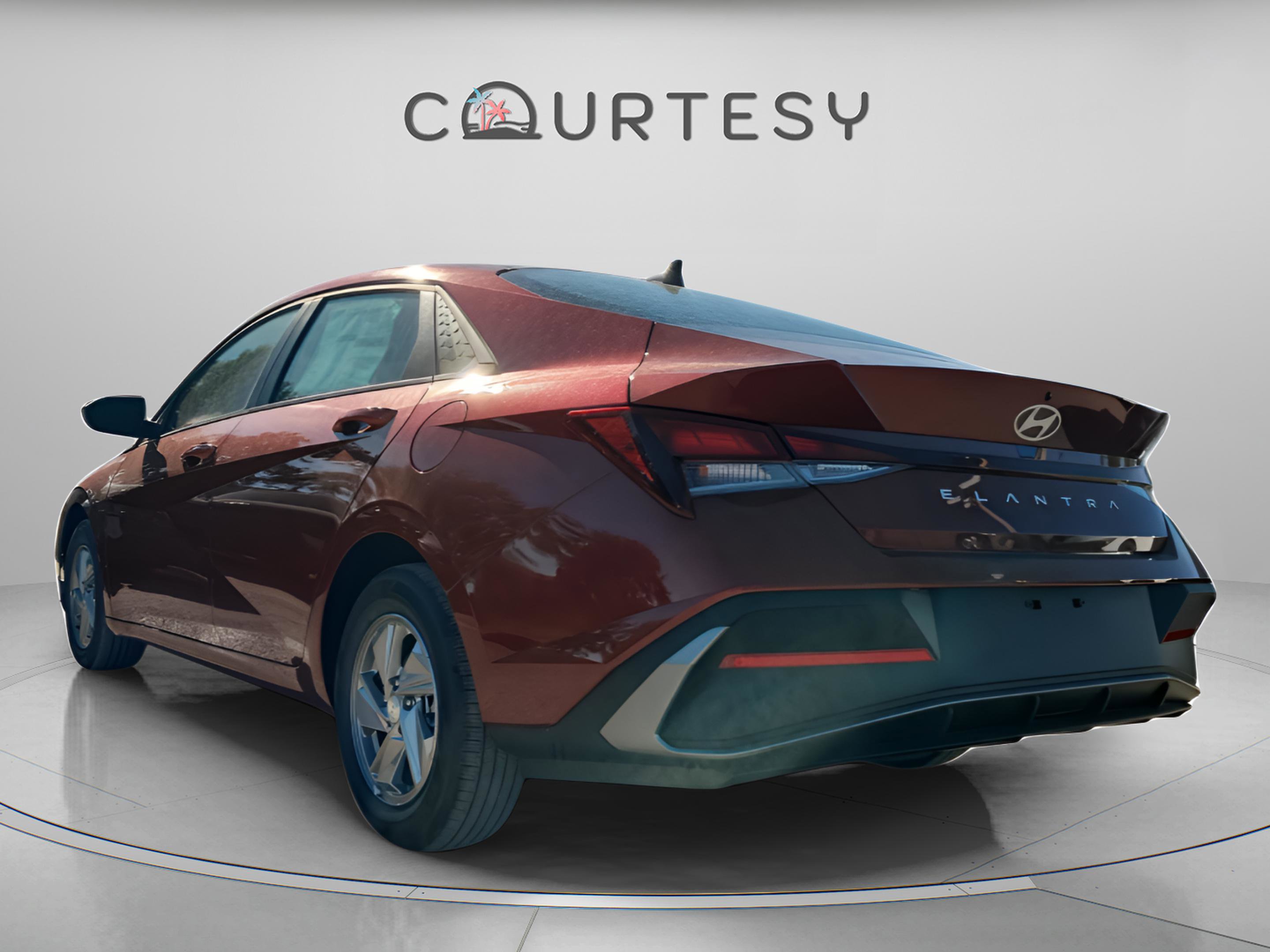 New 2026 Hyundai Elantra SE w/ Cargo Package image 4