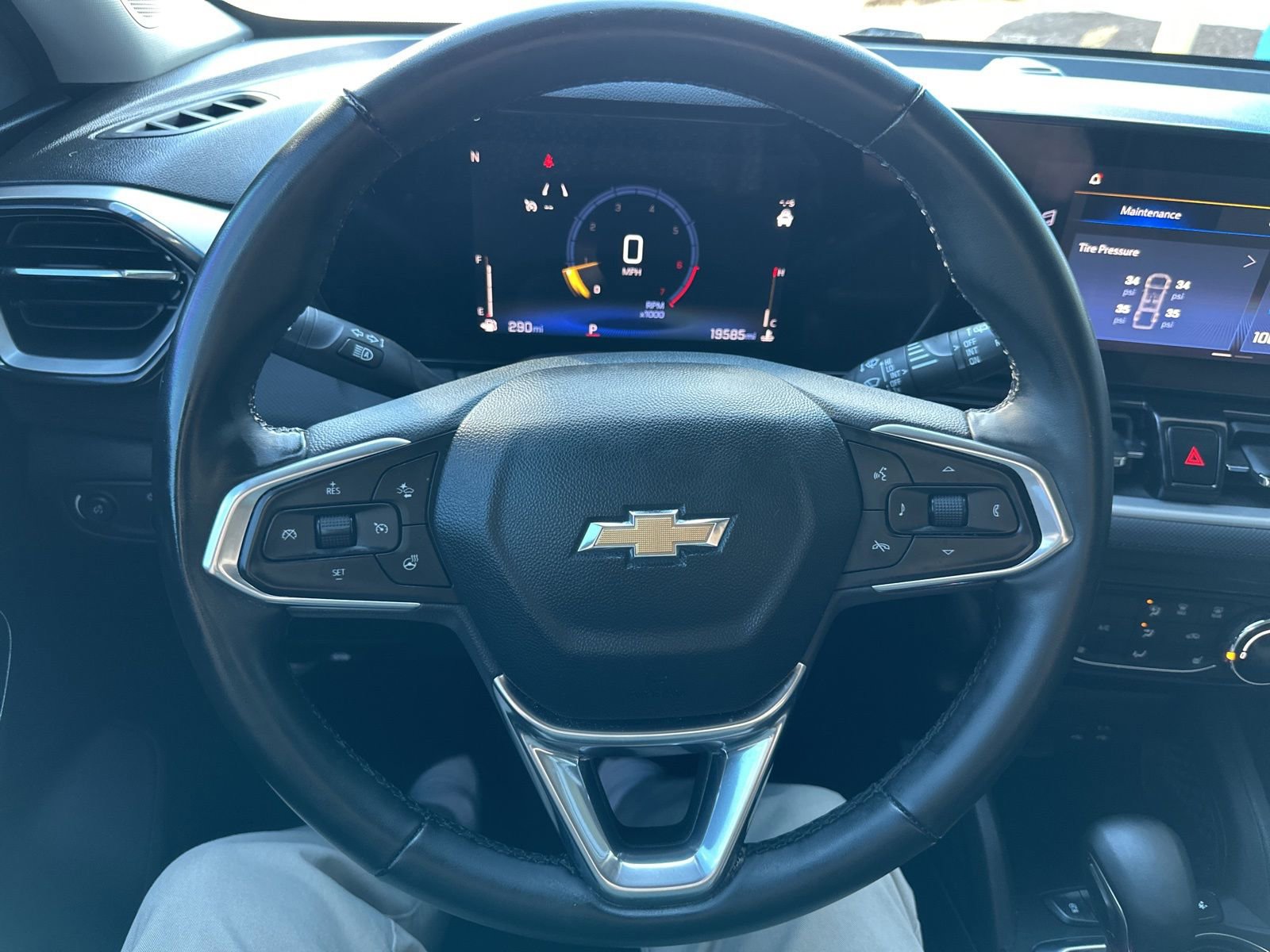 Used 2024 Chevrolet TrailBlazer LT w/ LT Cold Weather Package image 25