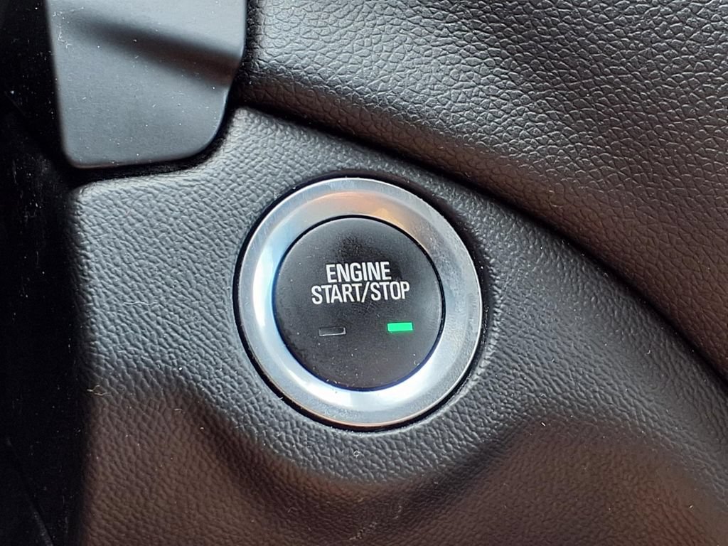 Used 2019 Chevrolet Equinox LT w/ Driver Convenience Package FWD image 25