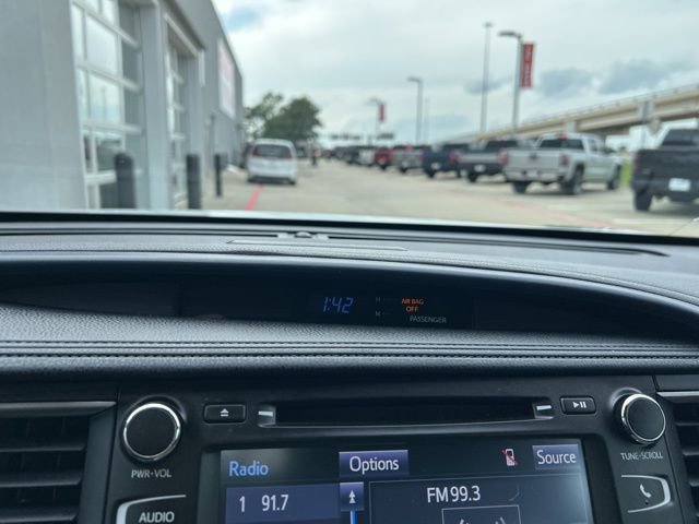 Used 2018 Toyota Highlander Limited FWD image 23
