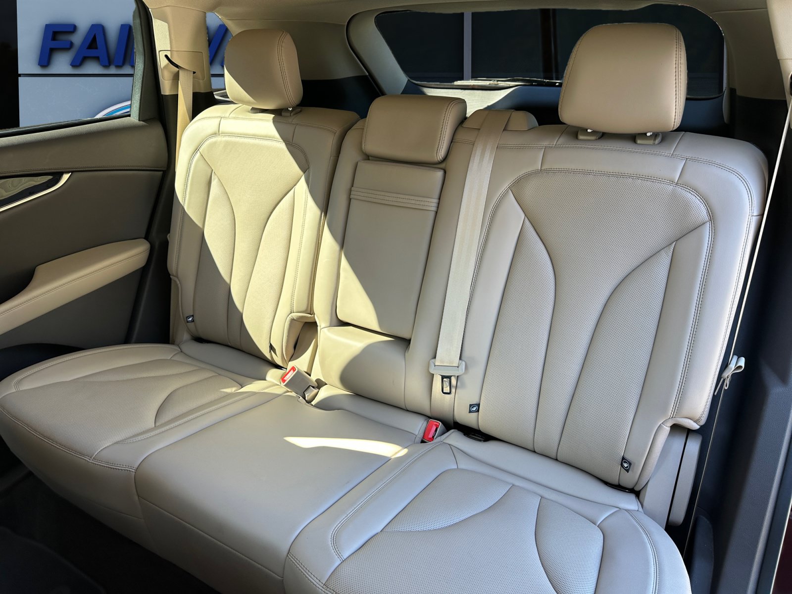 Used 2023 Lincoln Nautilus Reserve AWD/4WD image 12