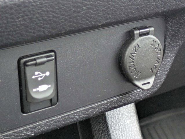 Used 2017 Toyota Tacoma SR RWD image 21