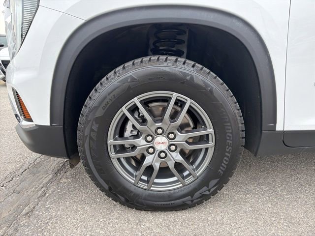 Used 2025 GMC Acadia Elevation image 16