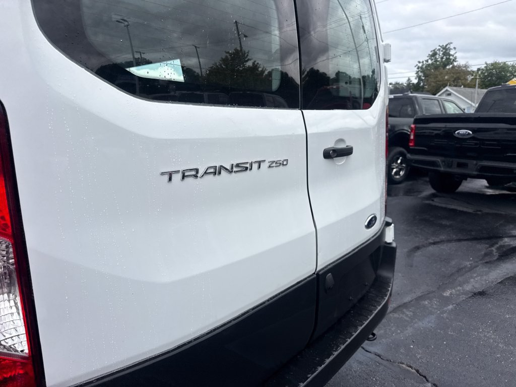 Used 2025 Ford Transit 250 Low Roof w/ Exterior Upgrade Package RWD image 12