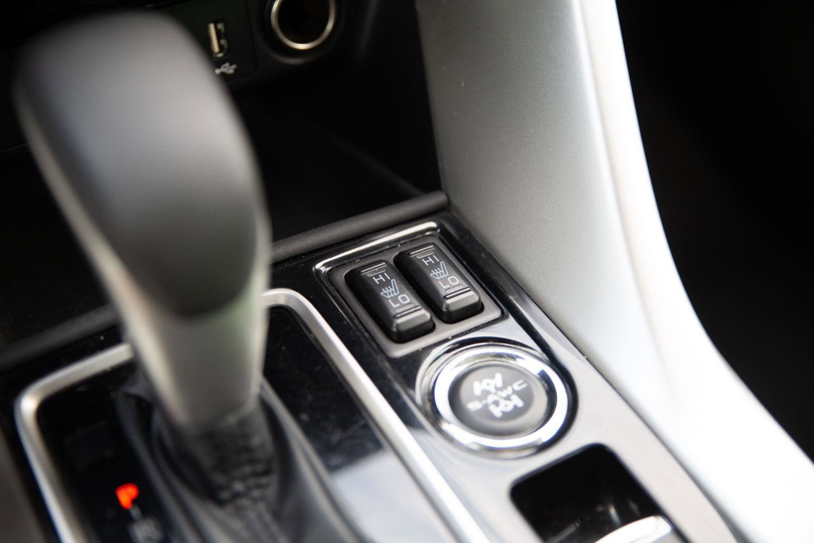 Used 2024 Mitsubishi Eclipse Cross SE AWD/4WD image 16