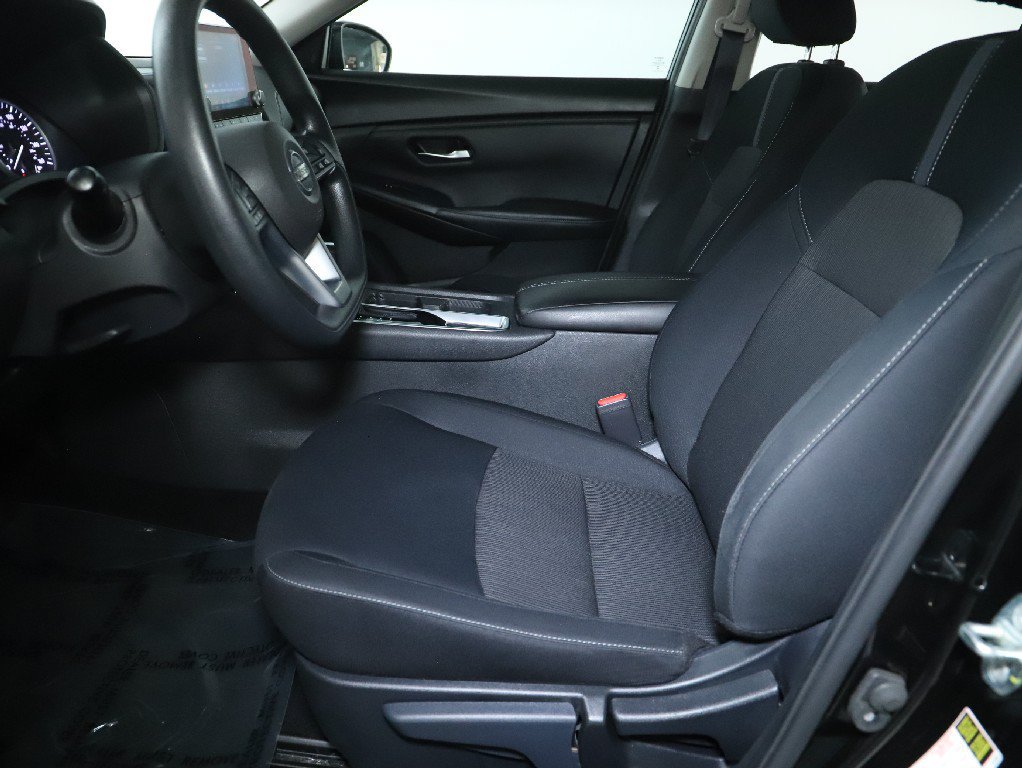 Certified 2023 Nissan Sentra SV FWD image 20