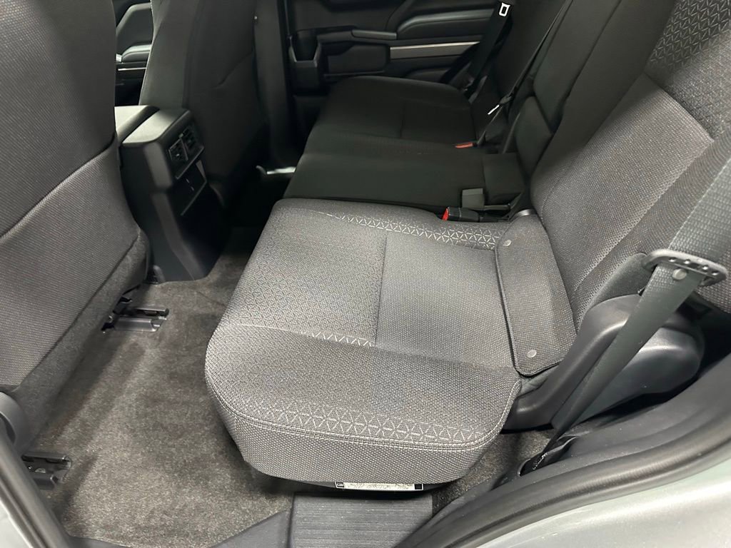 Used 2025 Toyota 4Runner SR5 AWD/4WD image 44