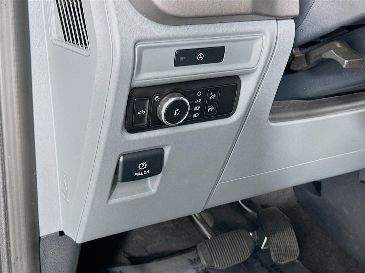 Used 2025 Ford F150 XLT w/ Equipment Group 301A Standard image 31