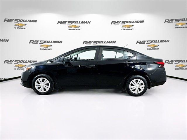 Used 2020 Nissan Versa S image 4