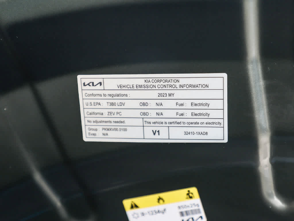 Used 2023 Kia EV6 GT-Line AWD/4WD image 29