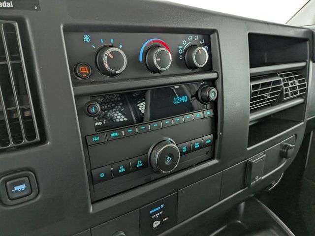 Used 2025 GMC Savana 2500 w/ Driver Convenience Package RWD image 17