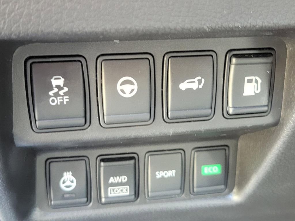 Used 2018 Nissan Rogue SL w/ Premium Package AWD/4WD image 32
