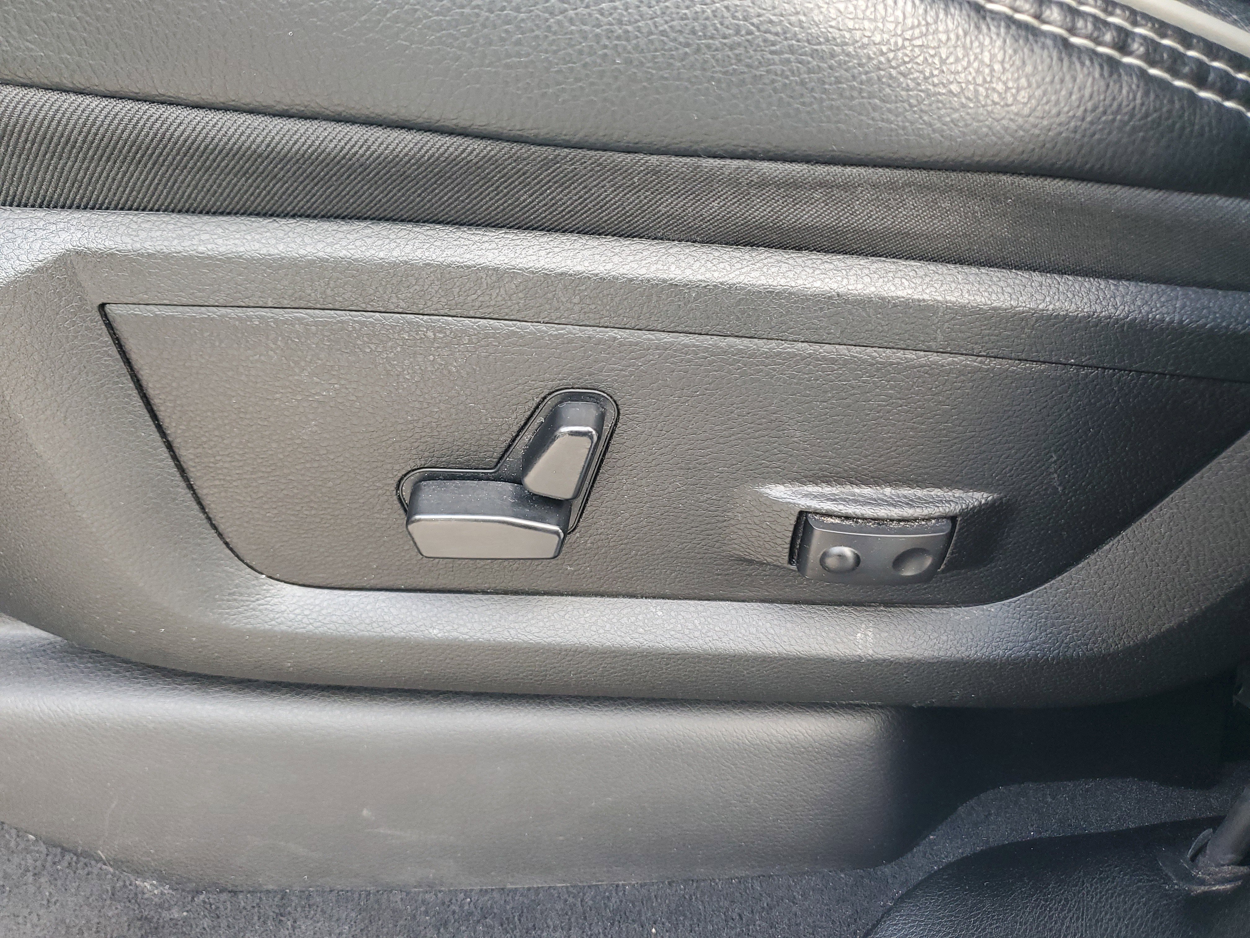 Used 2024 RAM 2500 Laramie image 13