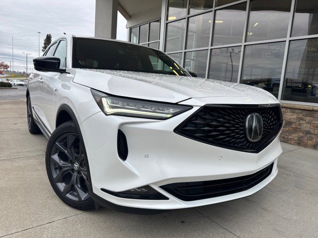 Used 2023 Acura MDX A-Spec image 2