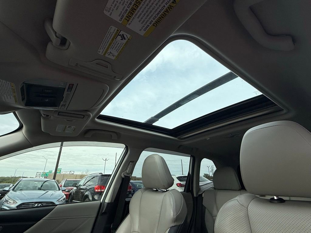 Used 2020 Subaru Forester Limited AWD/4WD image 5