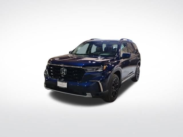 New 2025 Honda Pilot Touring image 7