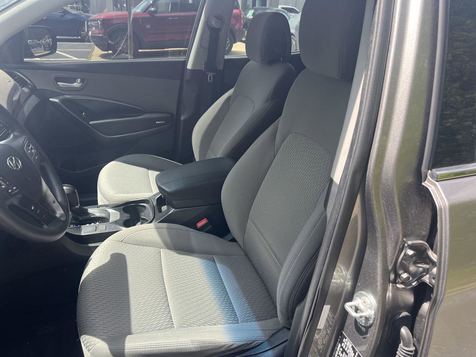 Used 2018 Hyundai Santa Fe Sport AWD/4WD image 9