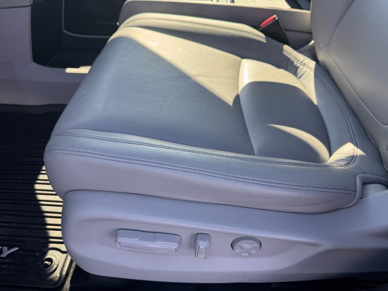 Certified 2024 Honda Odyssey Elite image 19
