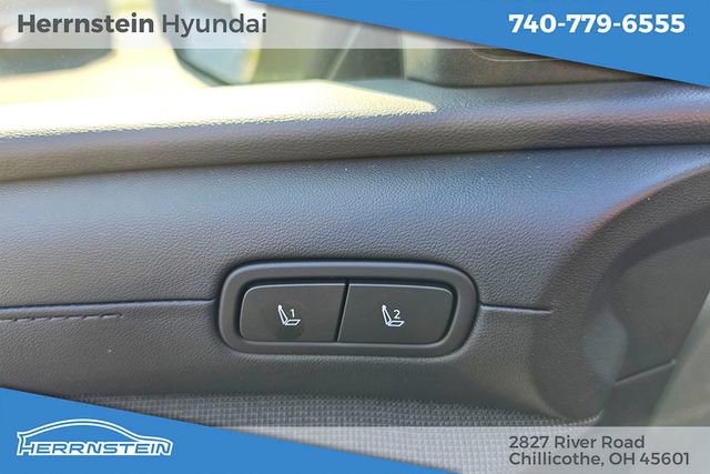 Used 2025 Hyundai Santa Cruz Limited image 16