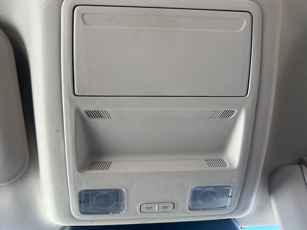 Used 2020 Ford Escape S image 47