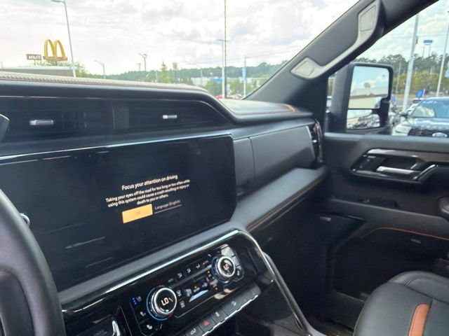 Used 2024 GMC Sierra 2500 AT4 w/ AT4 Premium Plus Package AWD/4WD image 13