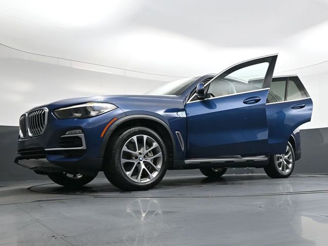 Used 2019 BMW X5 xDrive50i w/ Premium Package 2 image 42