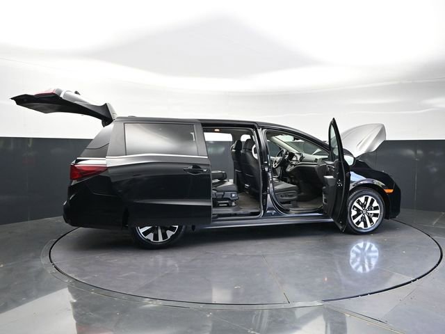 Certified 2025 Honda Odyssey EX-L image 41