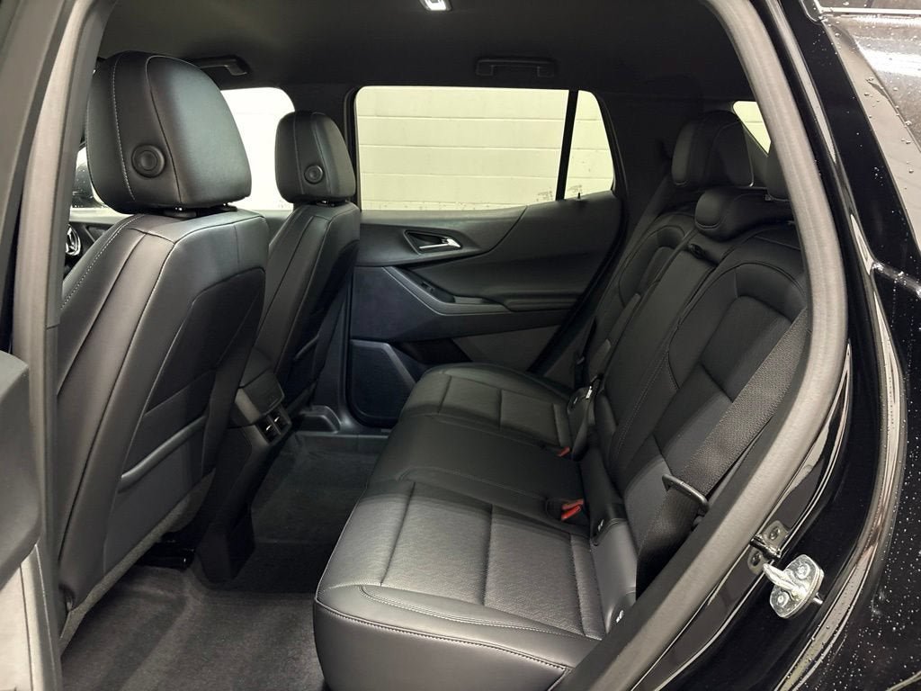 New 2027 Chevrolet Equinox LT w/ Convenience Package II AWD/4WD image 29